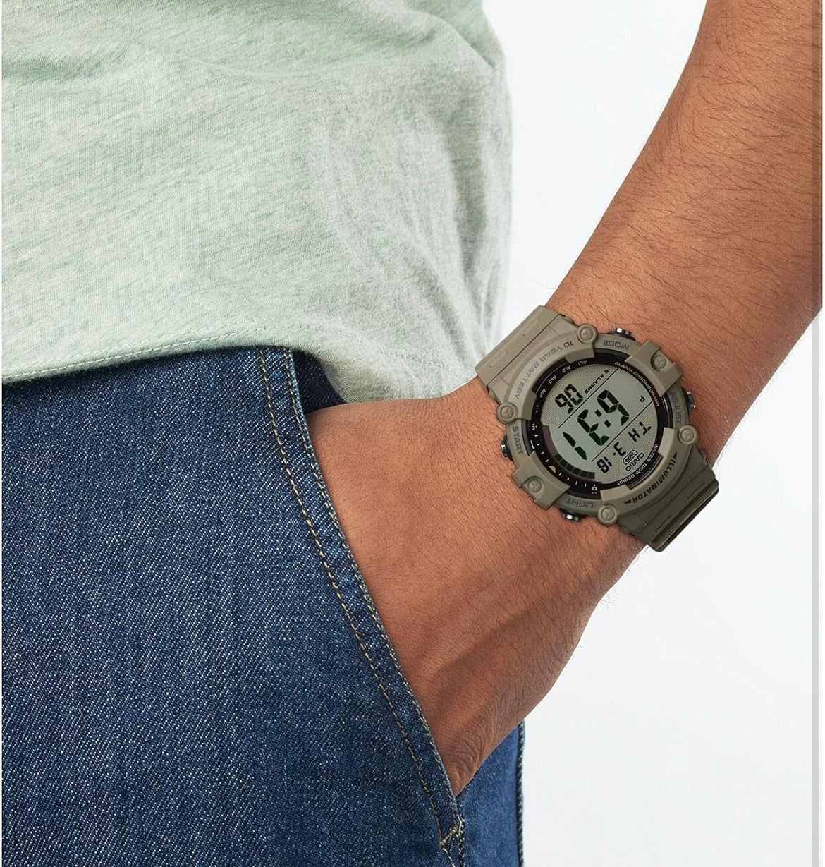 Casio Orologio Sportivo AE-1500WH-5AVEF