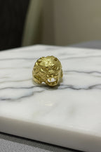 Bague Tête de Lion – Argent 925 Plaqué Or Jaune | Yeux Blancs ou Rouges | Taille Ajustable