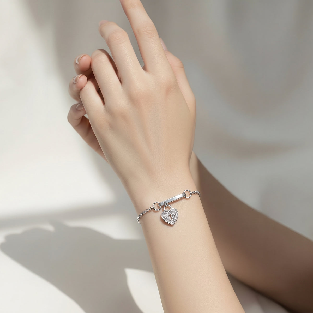 Women's 925 Sterling Silver "Infinity Heart" Bracelet with Padlock Charm – 20 cm | CM Silver Jewels