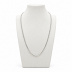 Collana maglia Pop Corn in argento 925 su espositore bianco, vista frontale