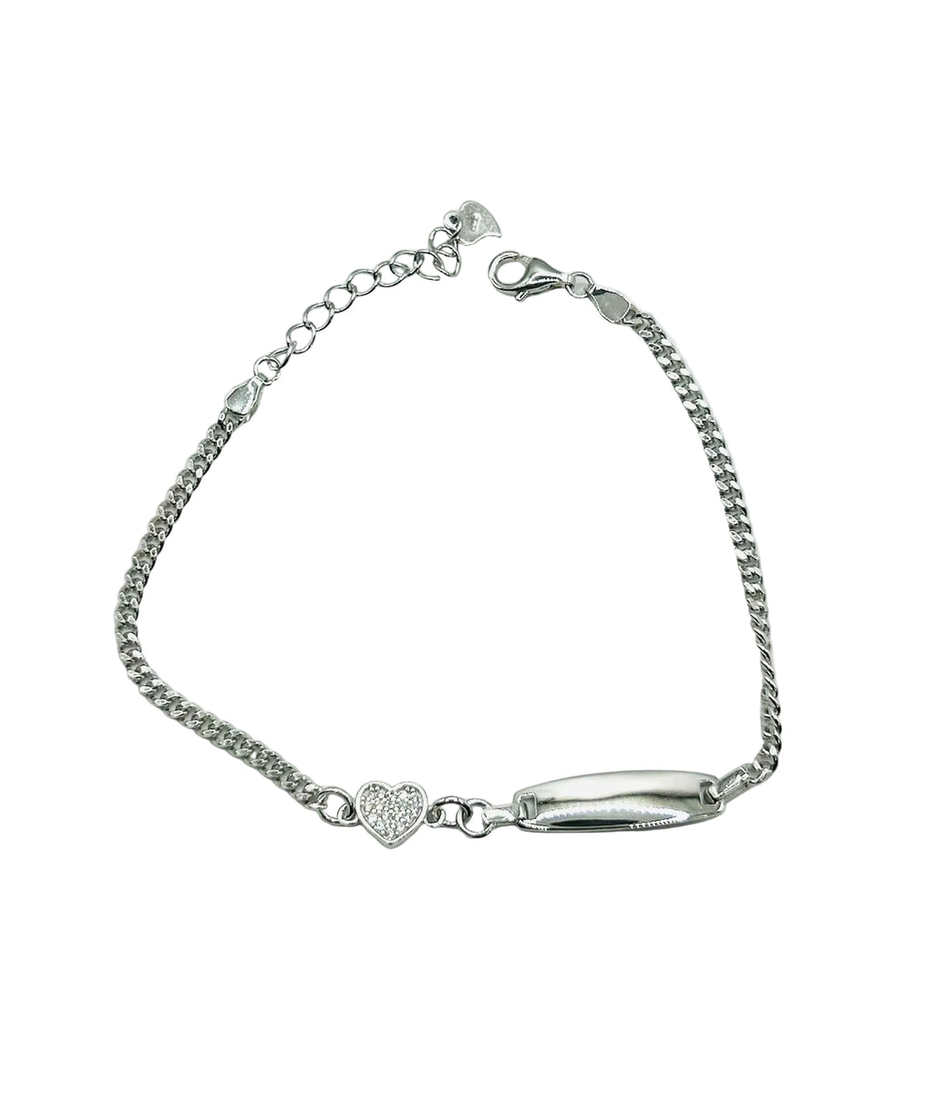 Bracciale argento 925 con cuore pavé e targhetta, stile elegante e minimalista, catena sottile