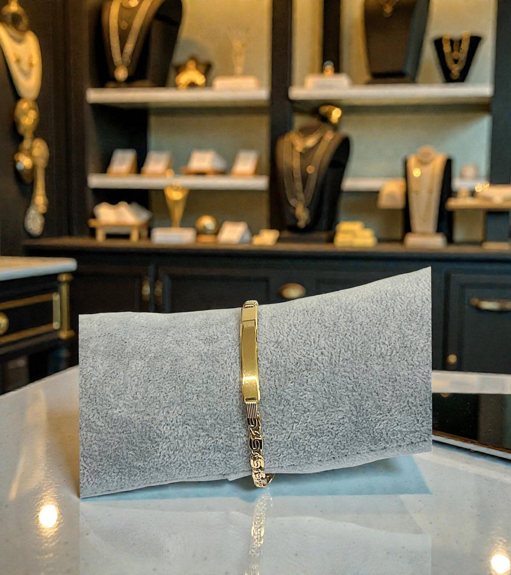 Handmade Bracelet in Gold-Plated 925 Silver with Engraved Tag