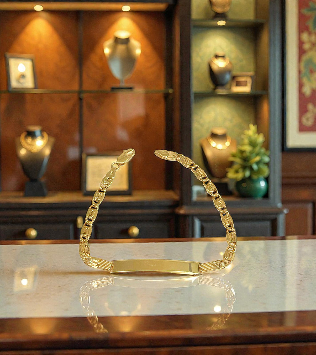 Handmade Bracelet in Gold-Plated 925 Silver with Engraved Tag