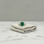 925 Silver Ring with Emerald Green Zircon and White Zircon Pavé