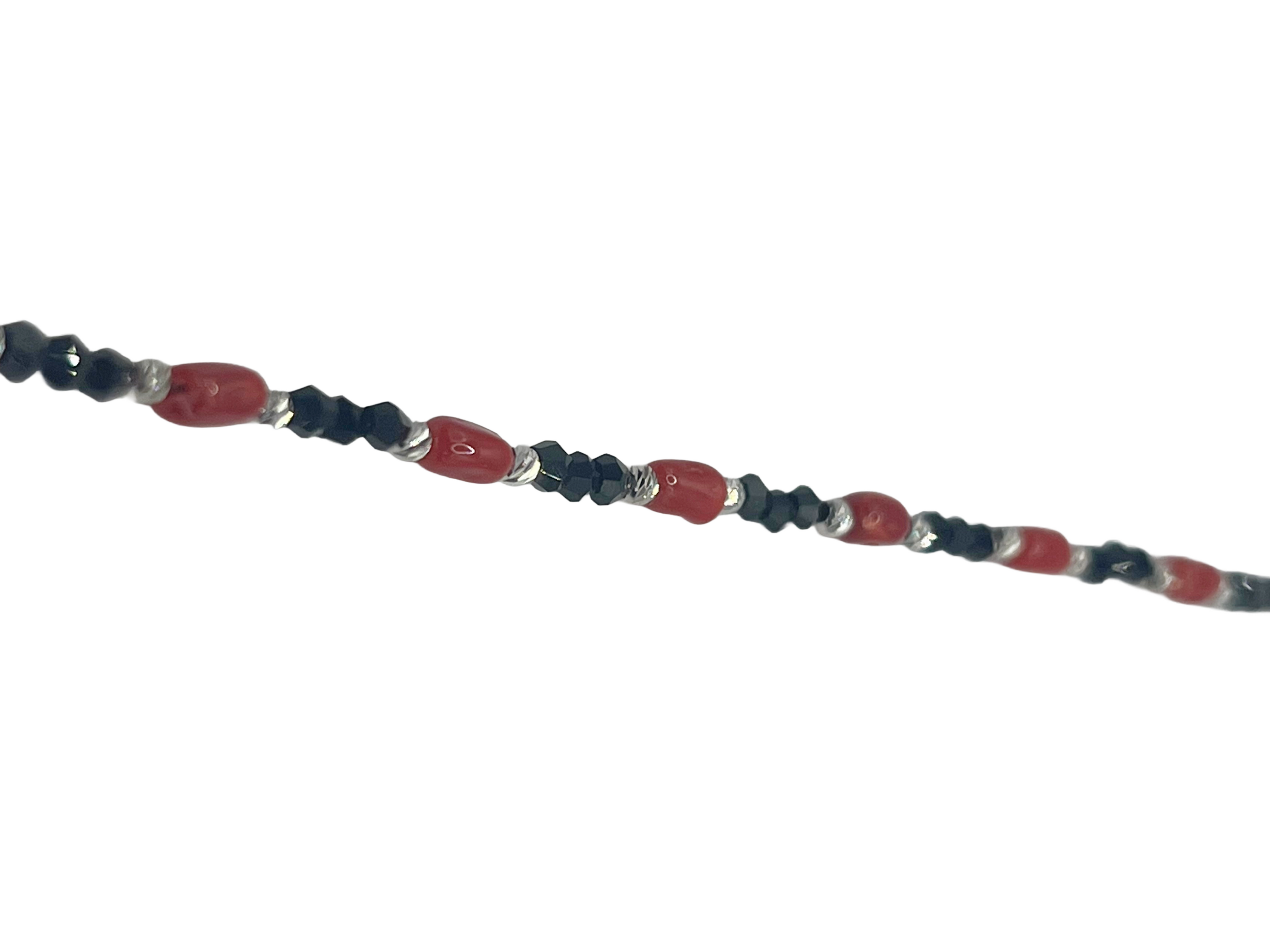 Bracelet pour femme en argent 925 avec pierres noires et rouges