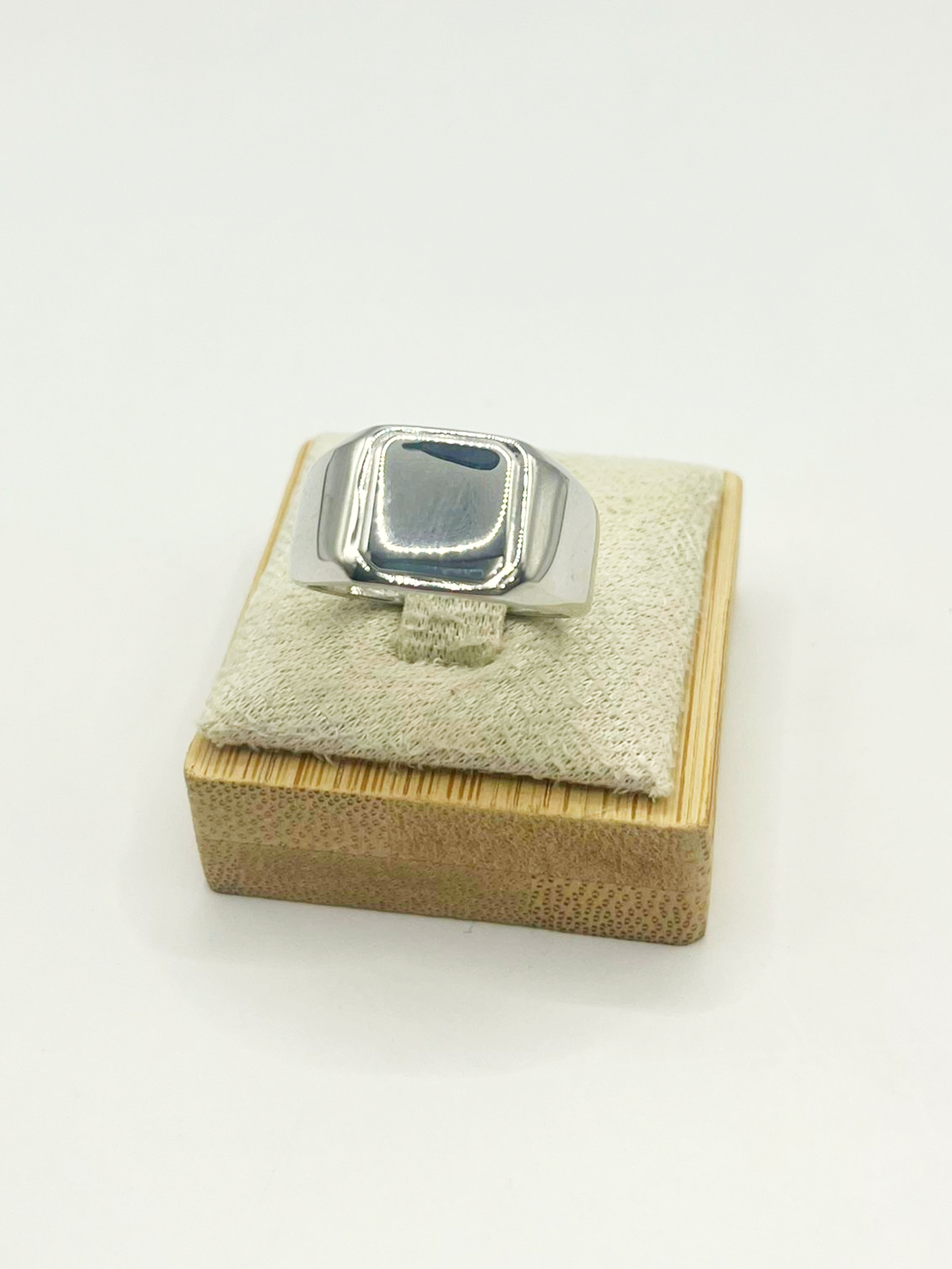 Anello in Argento 925 con Design Quadrato - Eleganza e Stile Sobrio - Gioielleria CM SILVER & JEWELS