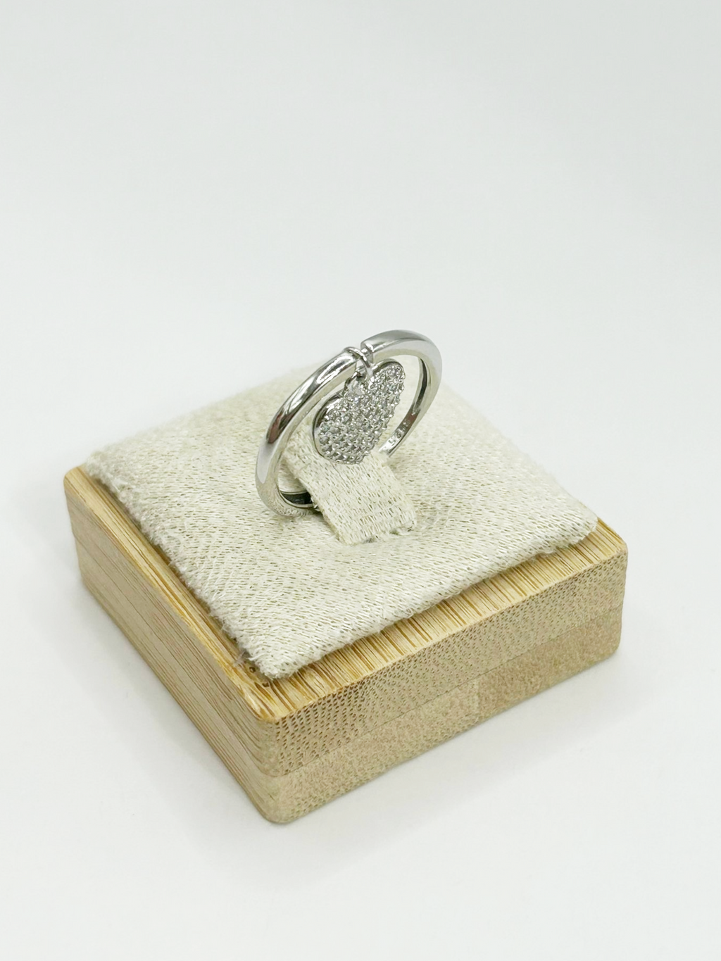 Adjustable 925 Silver Heart Ring – Luminous Charm | No Size Issues