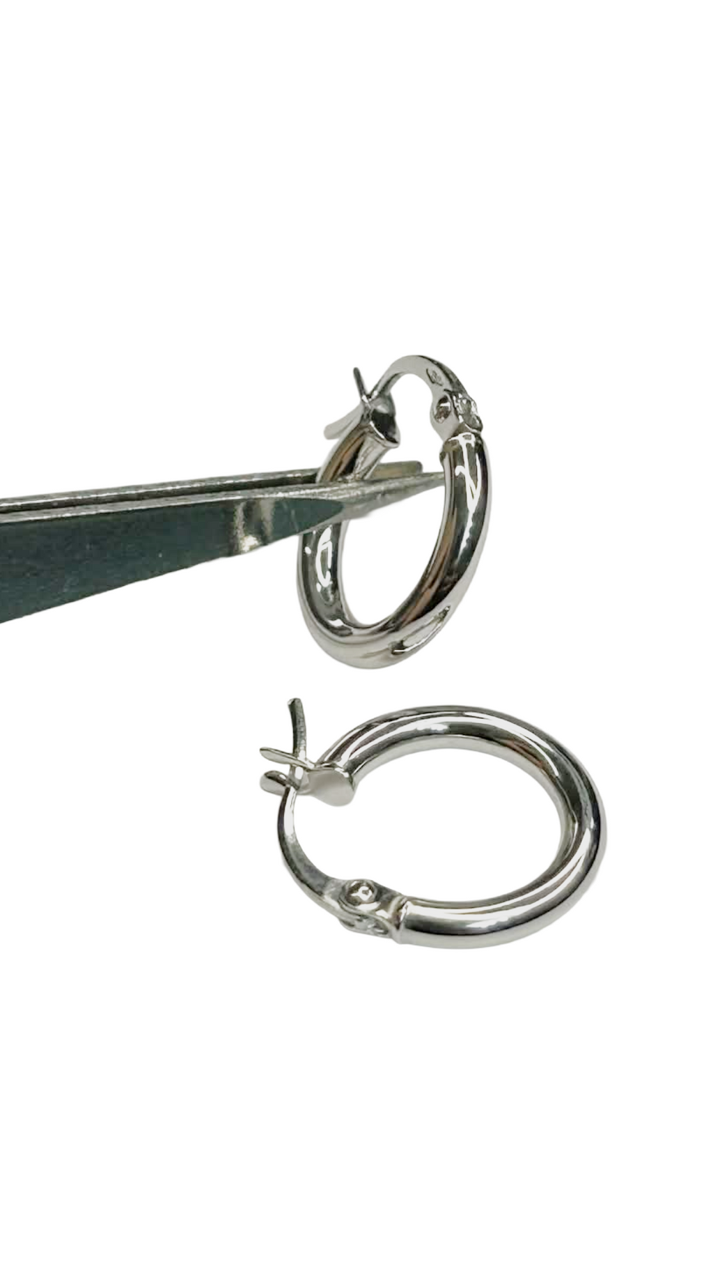 Orecchini in oro 750  Bianco Lisci