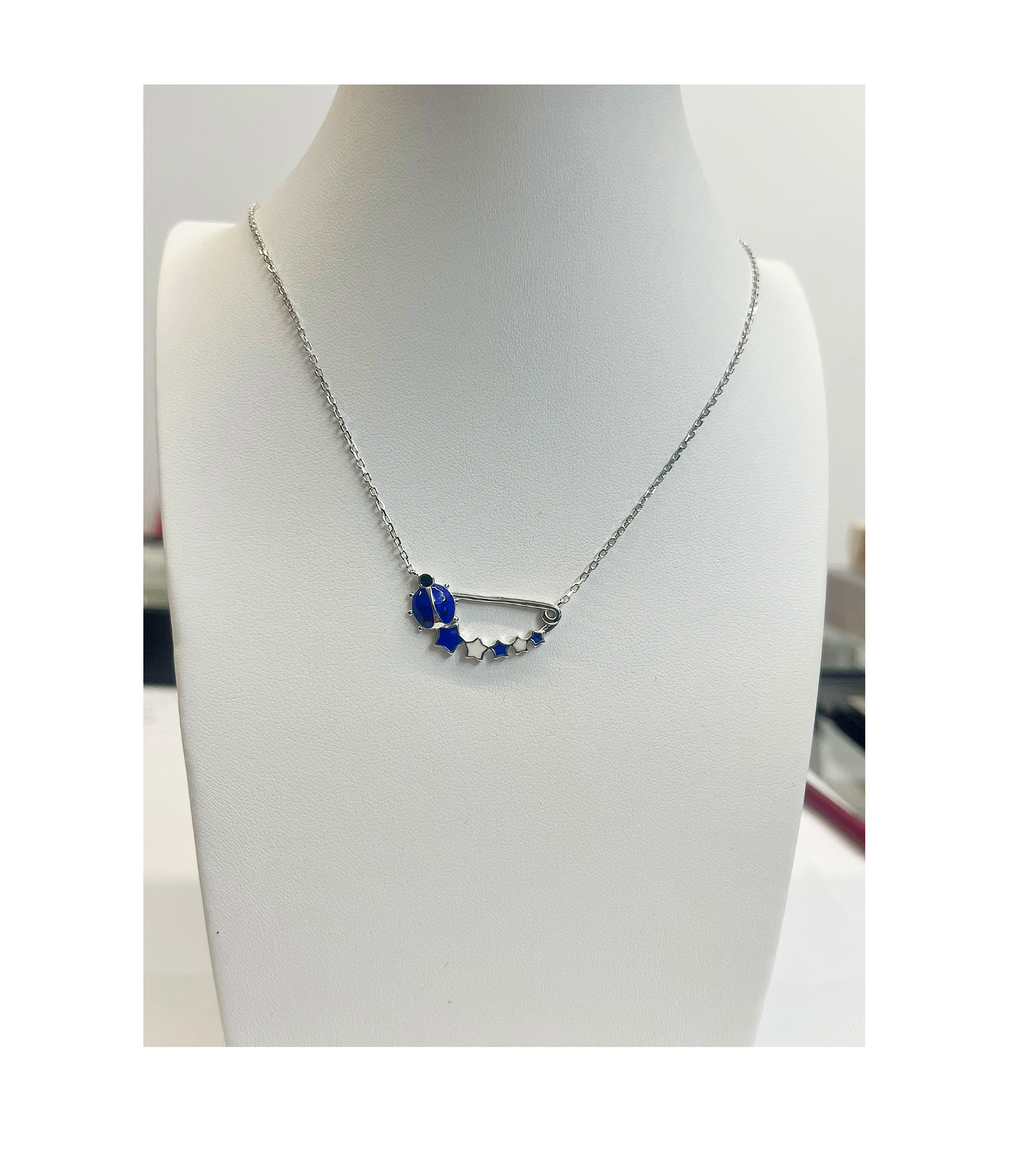 Collana in Argento 925 con Spilla, Coccinella Blu e Stelline – Fortuna e Dolcezza