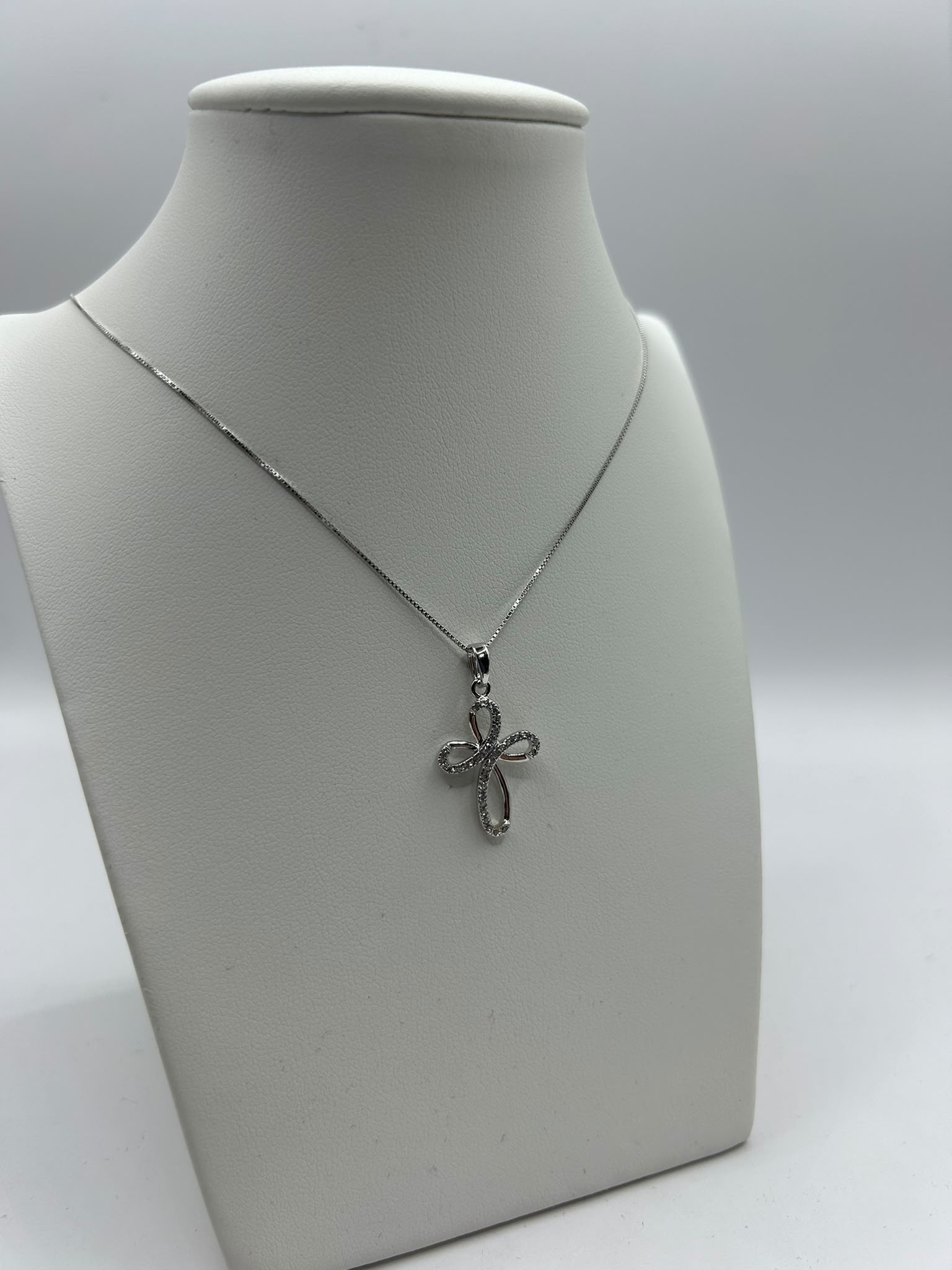 Collana con Croce in Oro Bianco 18k – 45 cm | CM Silver Jewels