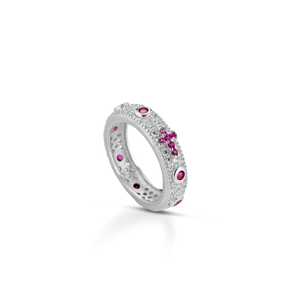 Anello rosario in argento 925 con croce di zirconi fucsia, vista di profilo