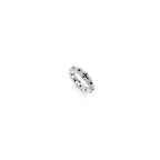 Anello rosario in argento 925 con croce di zirconi neri, vista inclinata
