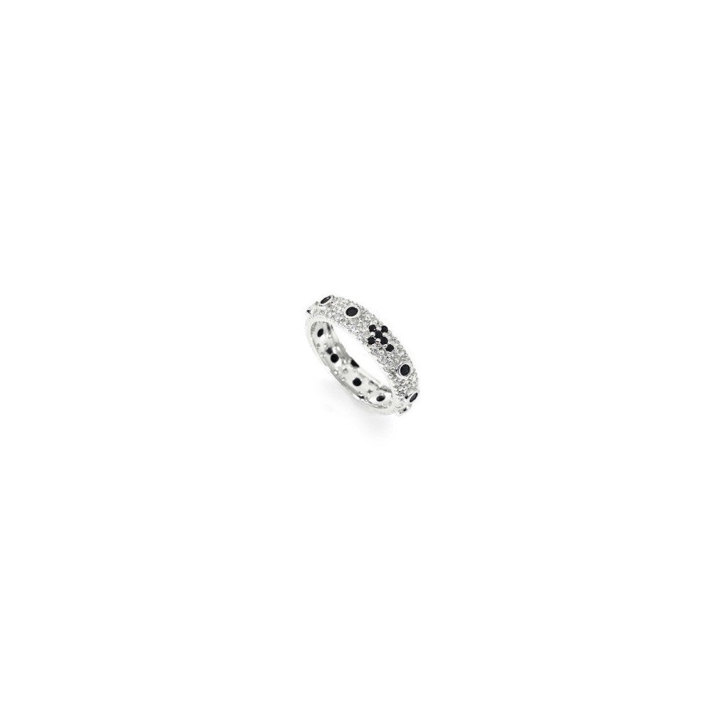 Anello rosario in argento 925 con croce di zirconi neri, vista inclinata
