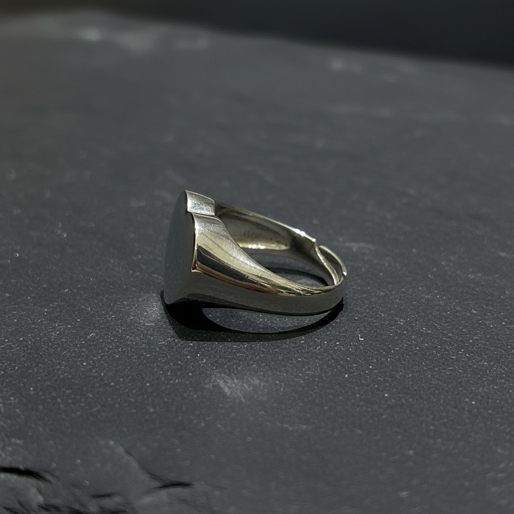 Angolo alternativo - Anello Cuore