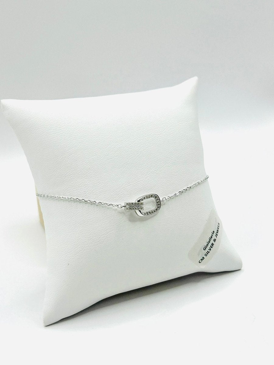 Bracciale in argento 925 con catena sottile e centrale a maglia ovale, stile elegante minimal.