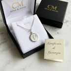 Collana San Gabriele nel cofanetto con il certificato di garanzia del negozio