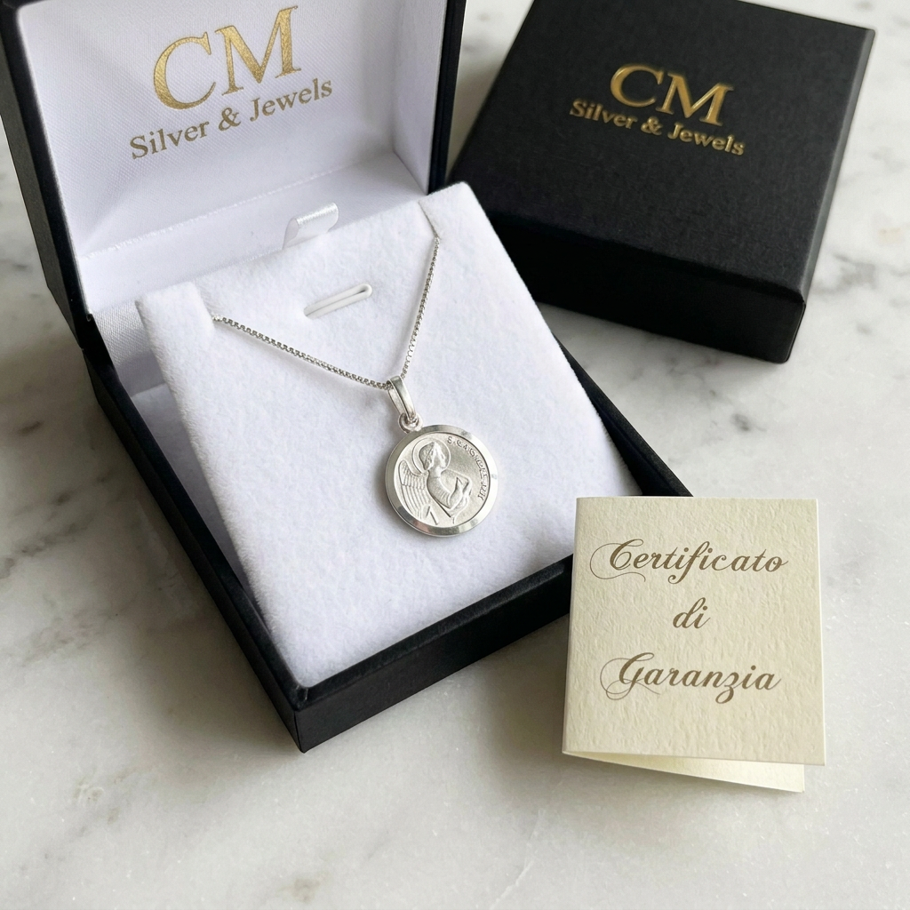 Collana San Gabriele nel cofanetto con il certificato di garanzia del negozio