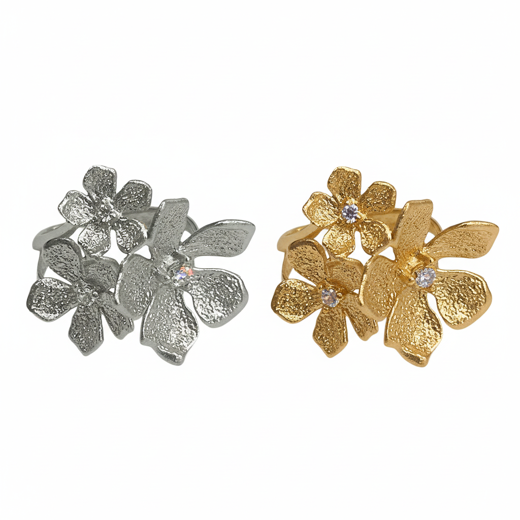 Anello tris di fiori argento 925 versione argento e dorata su sfondo bianco - CM Silver Jewels