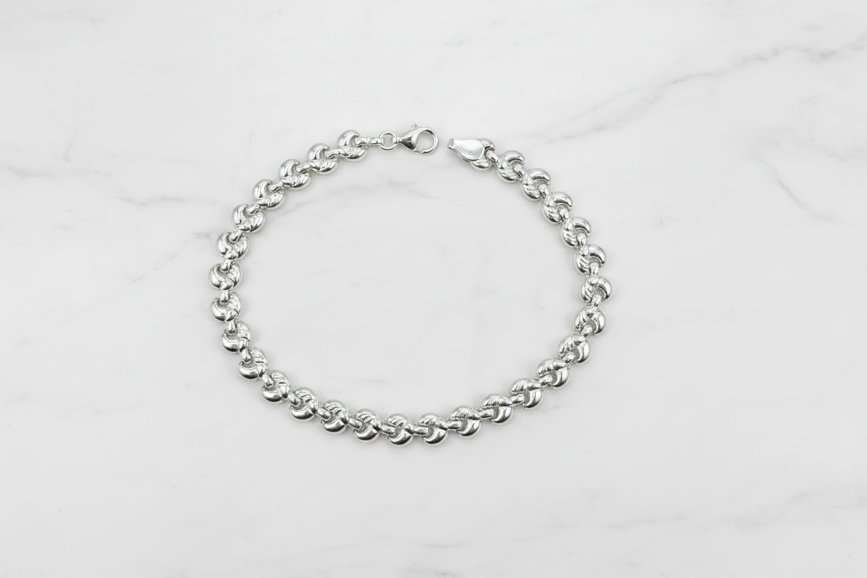 Bracciale argento 925 maglia cuore 19,5 cm su marmo con riferimento scala – CM Silver Jewels