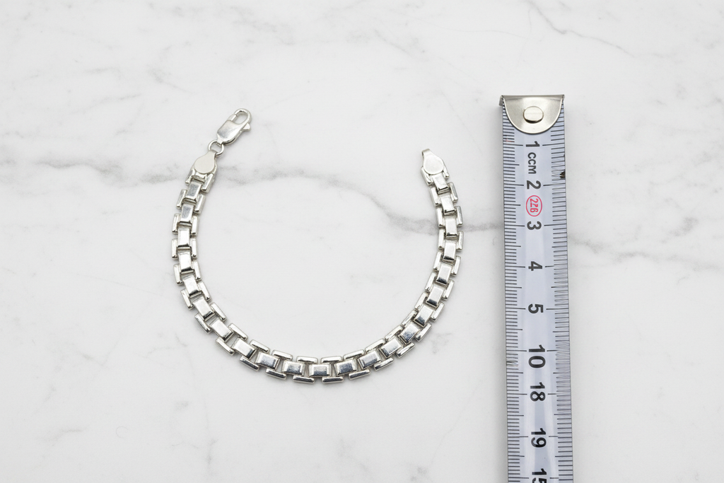 Bracciale argento 925 maglia scatolata 19 cm su marmo con riferimento scala – CM Silver Jewels