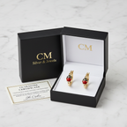 Orecchini cerchio oro 18k coccinella smaltata nel cofanetto regalo CM Silver & Jewels con certificato, su piano in marmo – CM Silver Jewels