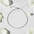 Cavigliera twisted argento 925 su marmo – CM Silver Jewels