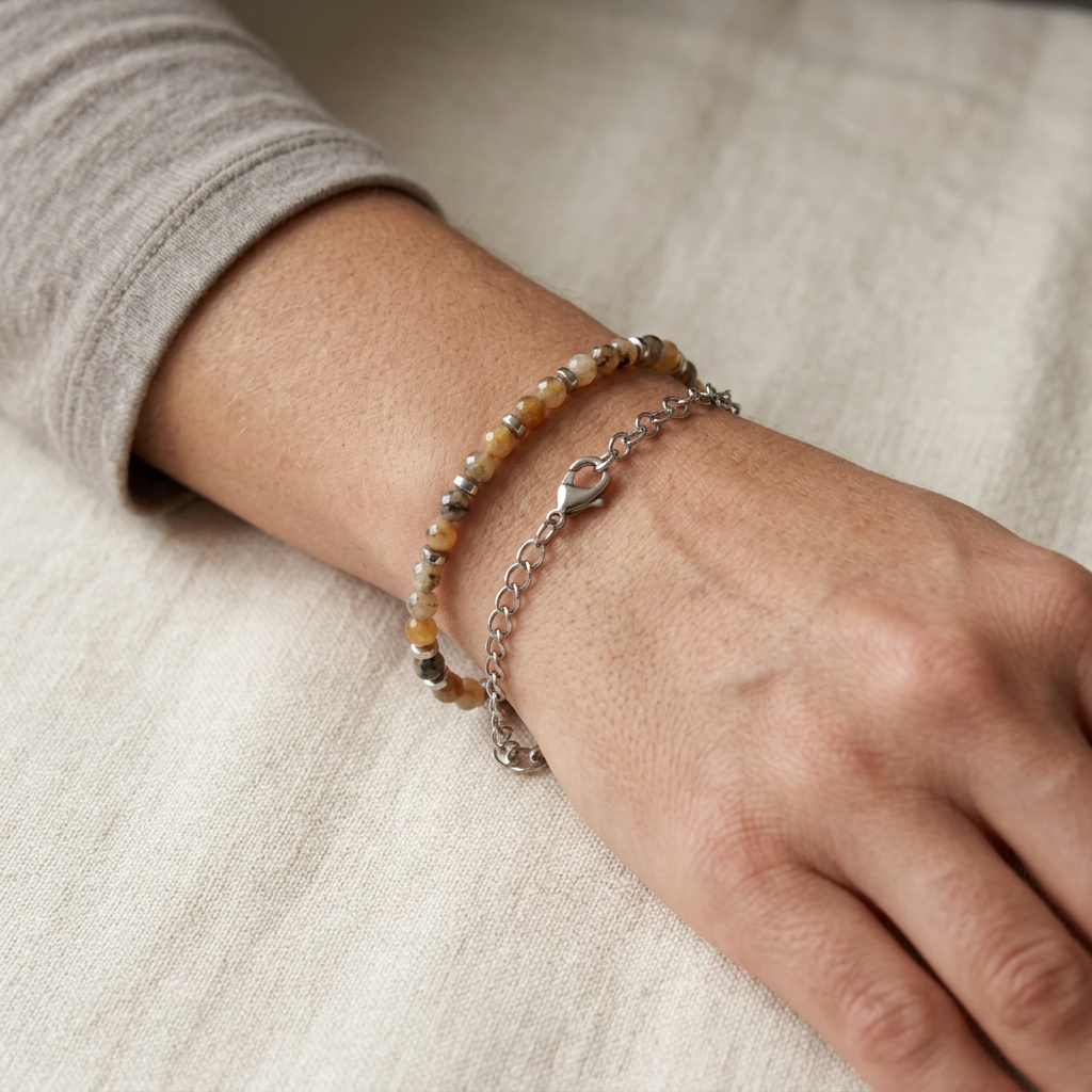 Nuova foto delle proporzioni del bracciale al polso