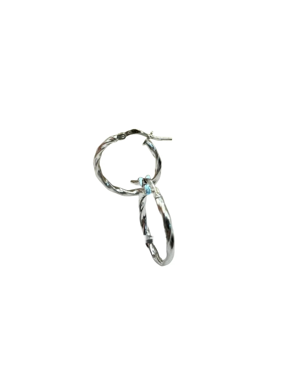 Orecchini a Cerchio Intrecciati in Argento 925 – Eleganza Luminosa Senza Tempo