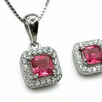 Detail Shot – Macro Parure Pink Luxe