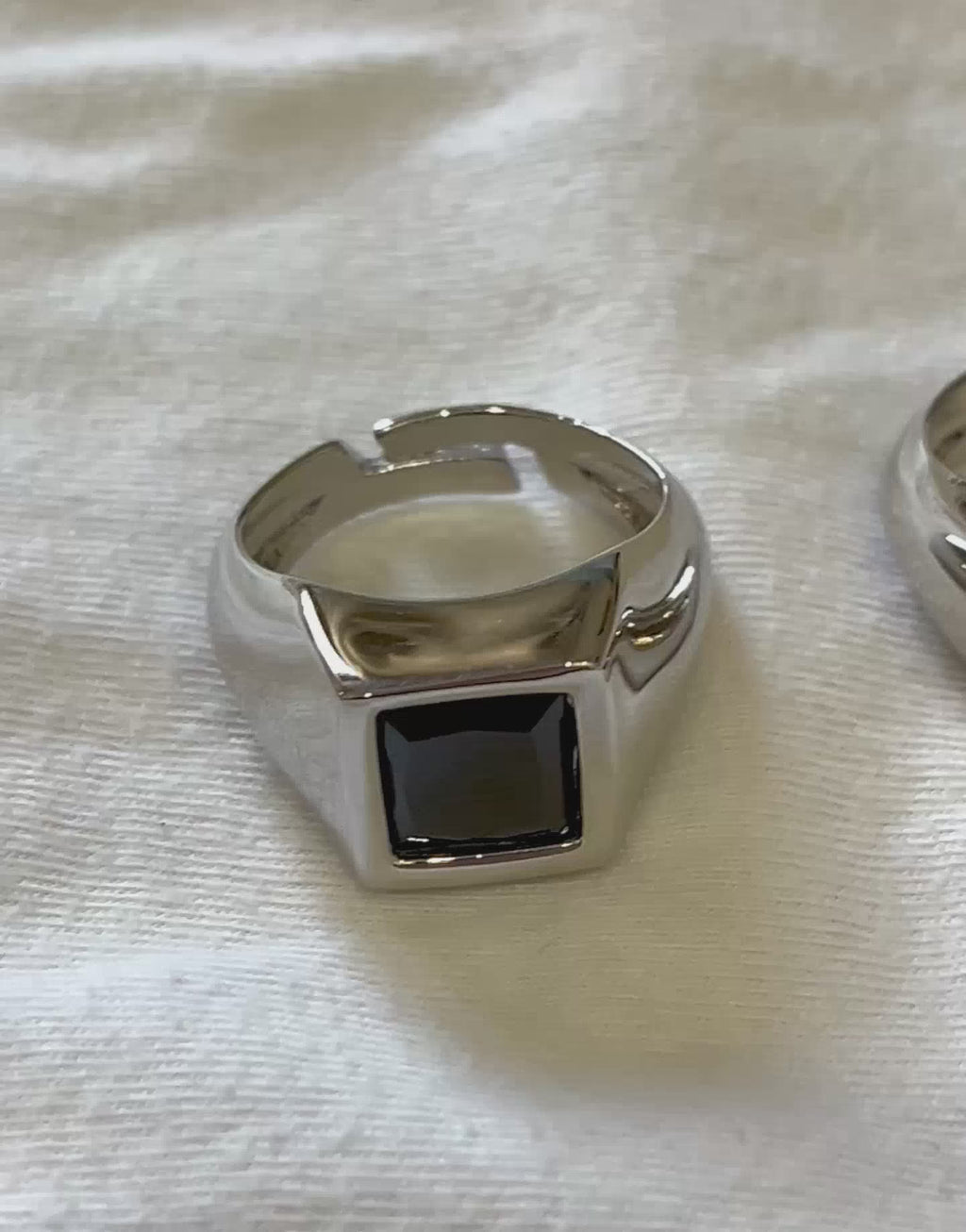Anello Berlino Uomo in Argento 925 Regolabile – Verde, Rosso e Nero | CM Silver Jewels